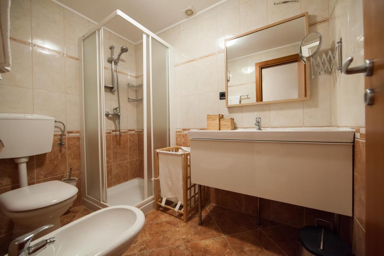 Accommodation Triton Lastovo ภายนอก รูปภาพ