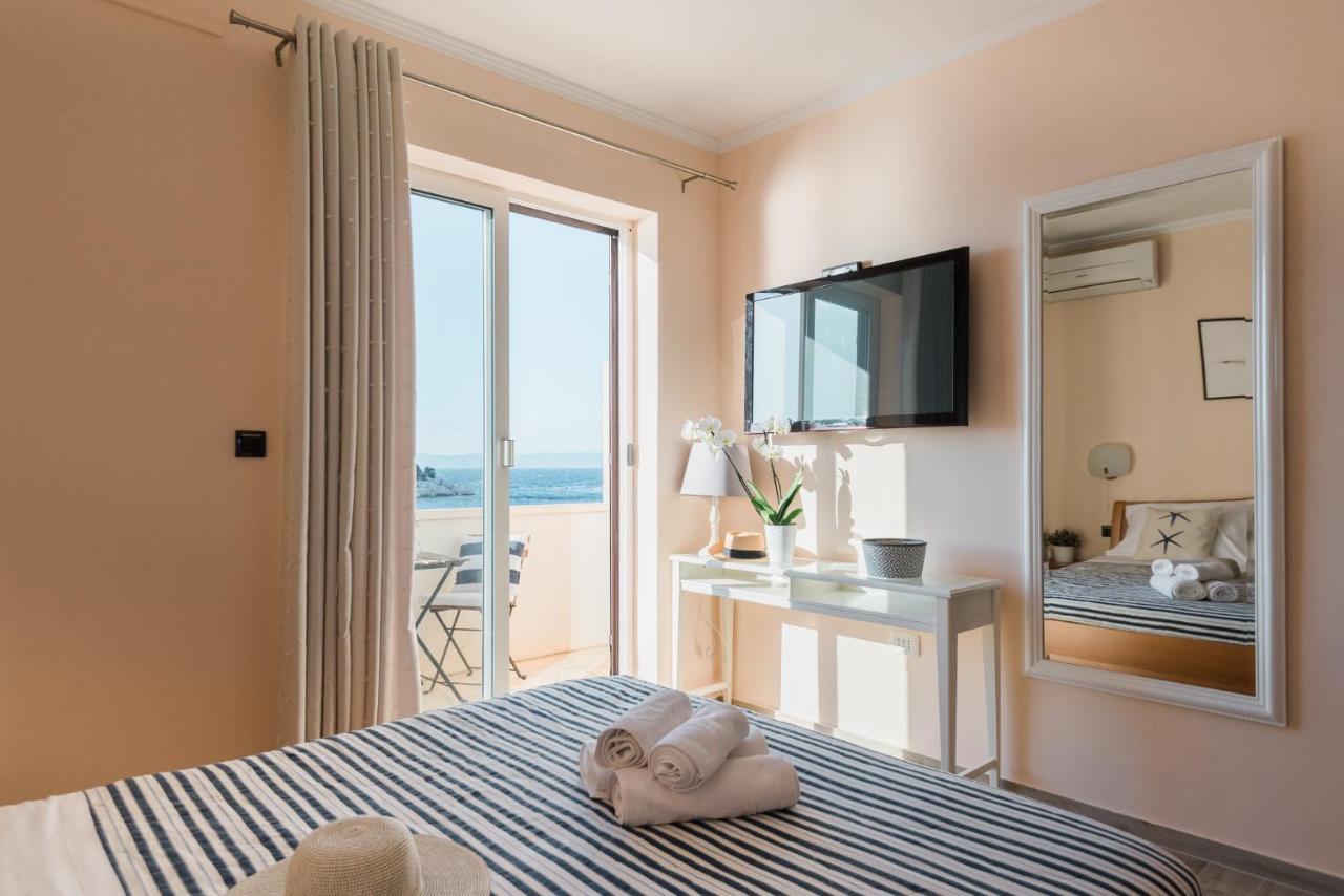 Accommodation Triton Lastovo ภายนอก รูปภาพ
